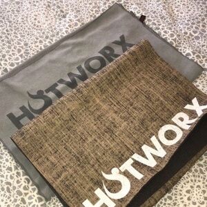 Hotworx Mat & Towel